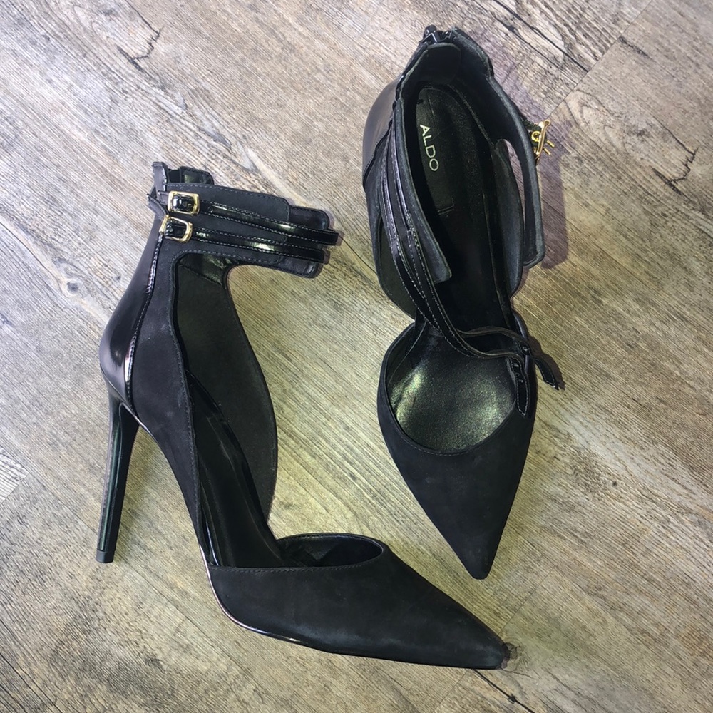Aldo suede pumps